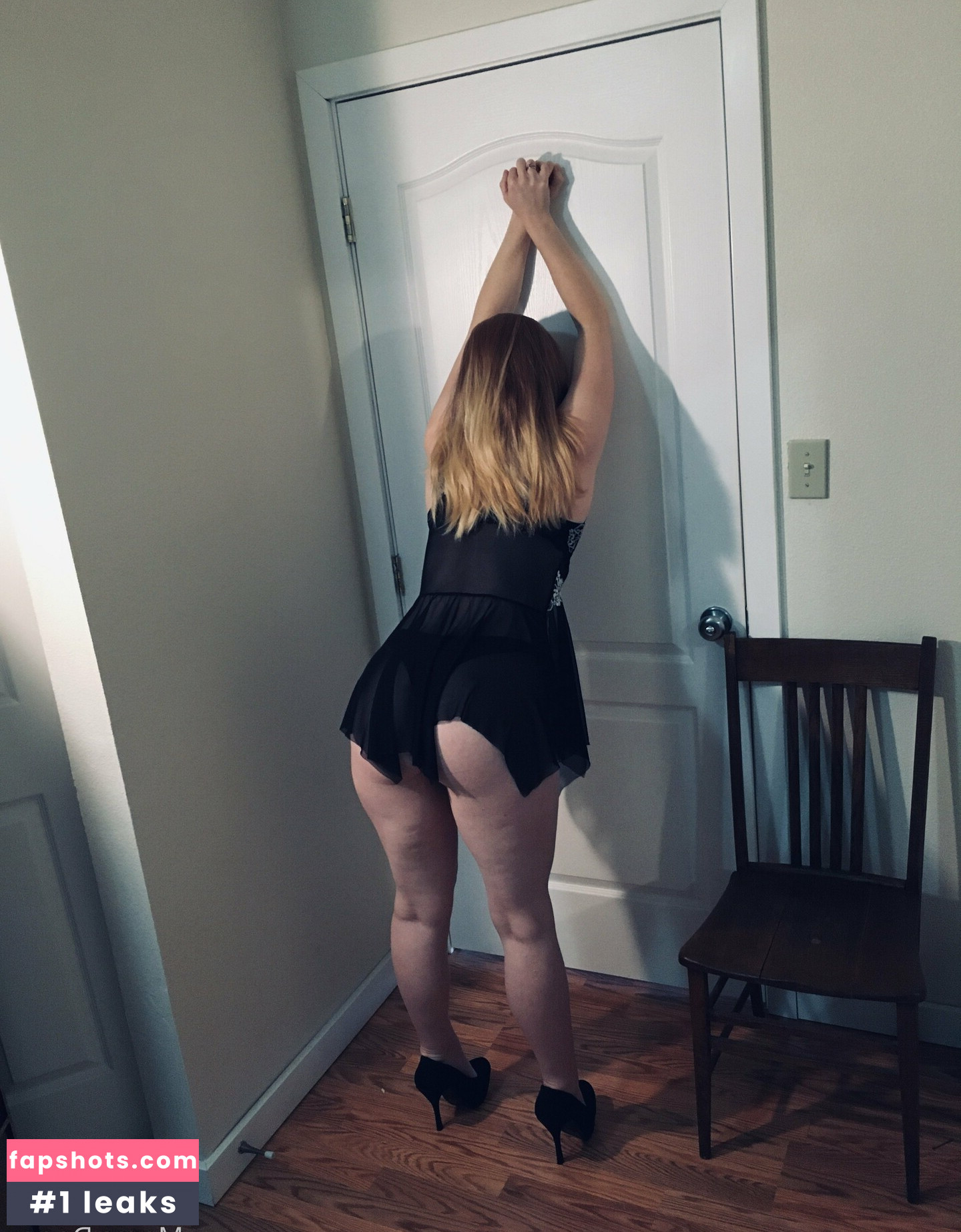 momsdoor gallery photo #5