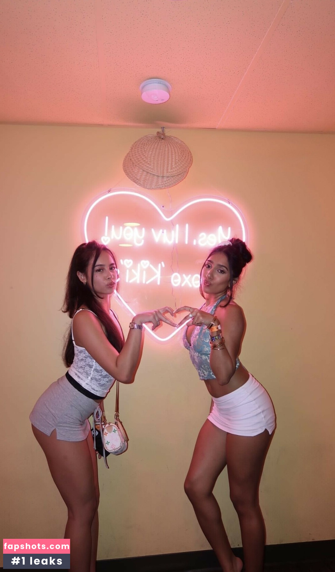 momunniee gallery photo #11