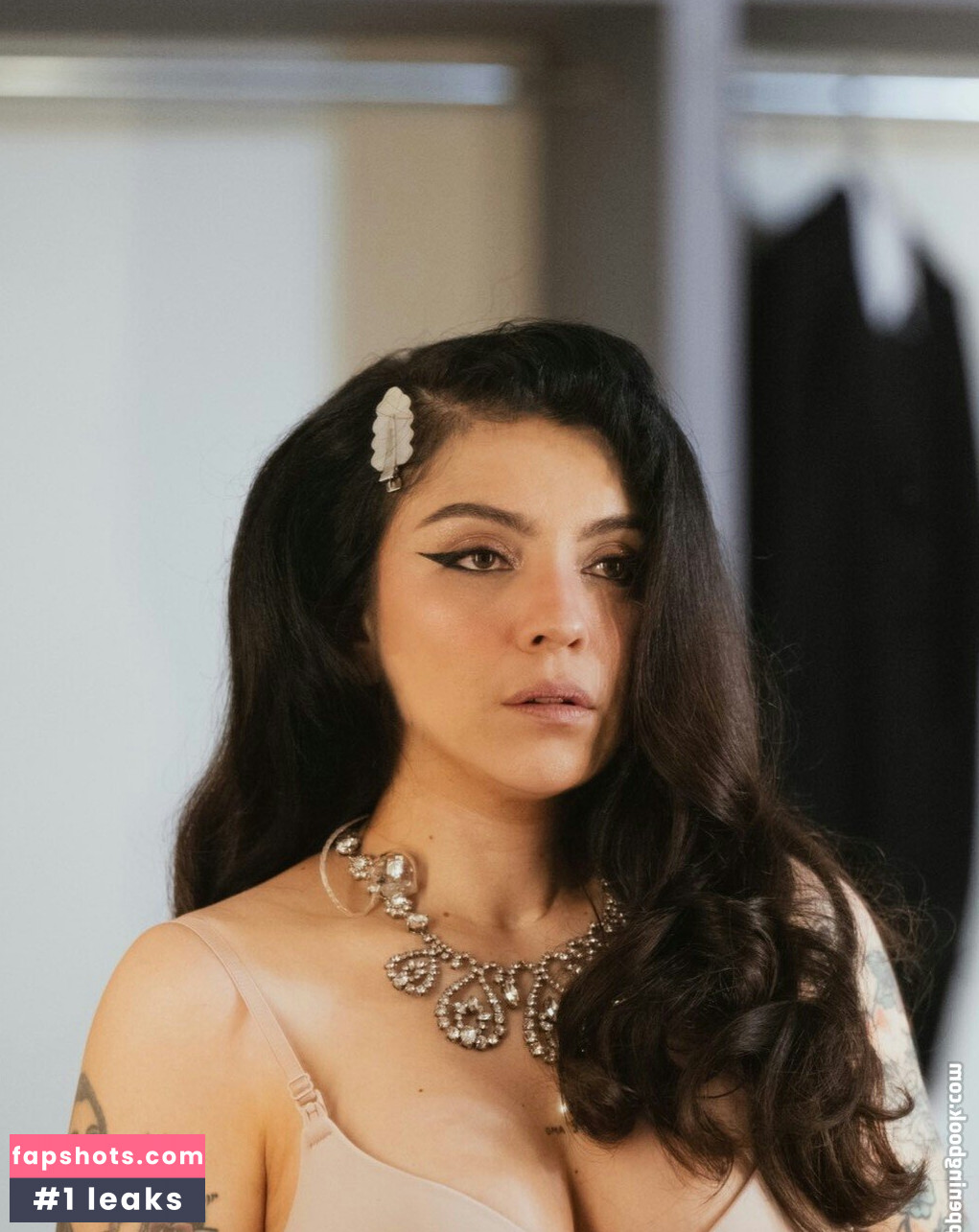 Mon Laferte nude babe gallery