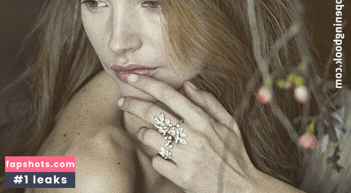 Mona Johannesson gallery photo #15