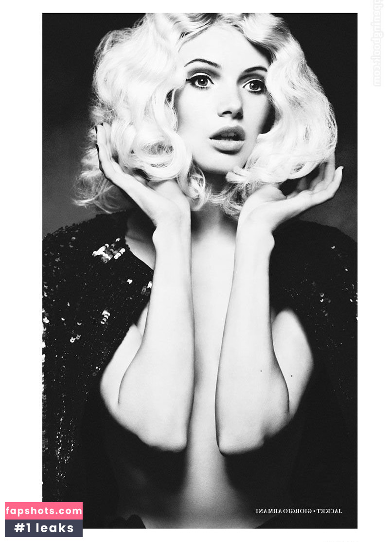 Mona Johannesson gallery photo #26