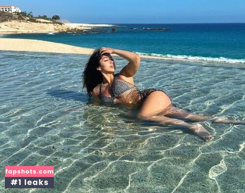 Mona Rhazi Nude Leaks OnlyFans - Fapshots