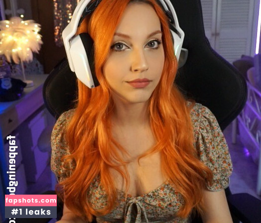 Mona Schon gallery photo #57