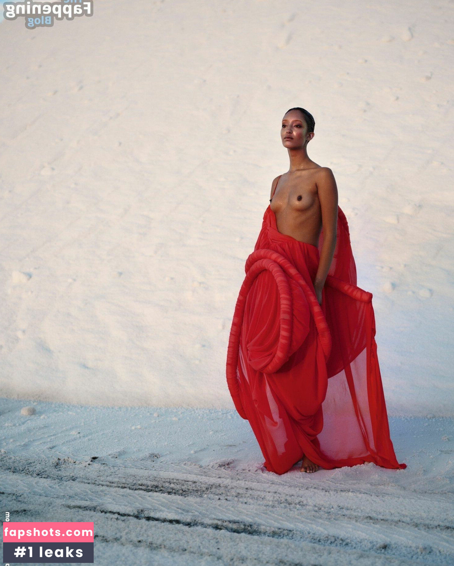 Mona Tougaard gallery photo #37