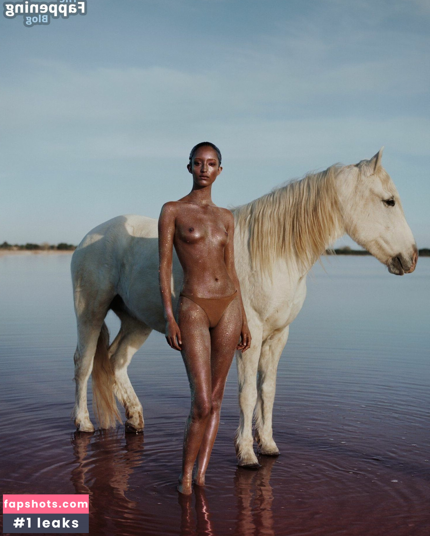 Mona Tougaard gallery photo #47