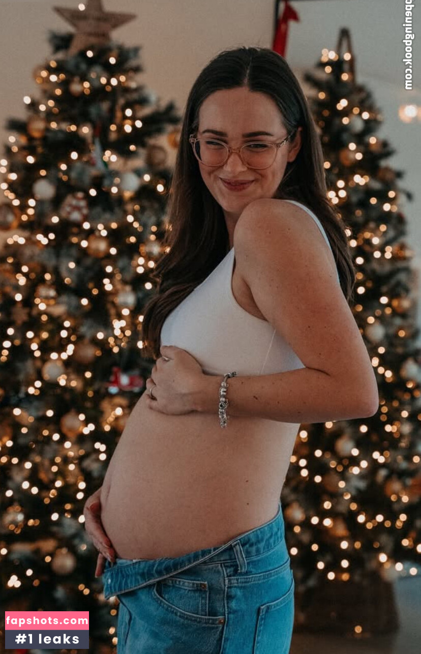 Mone Mahoni gallery photo #14