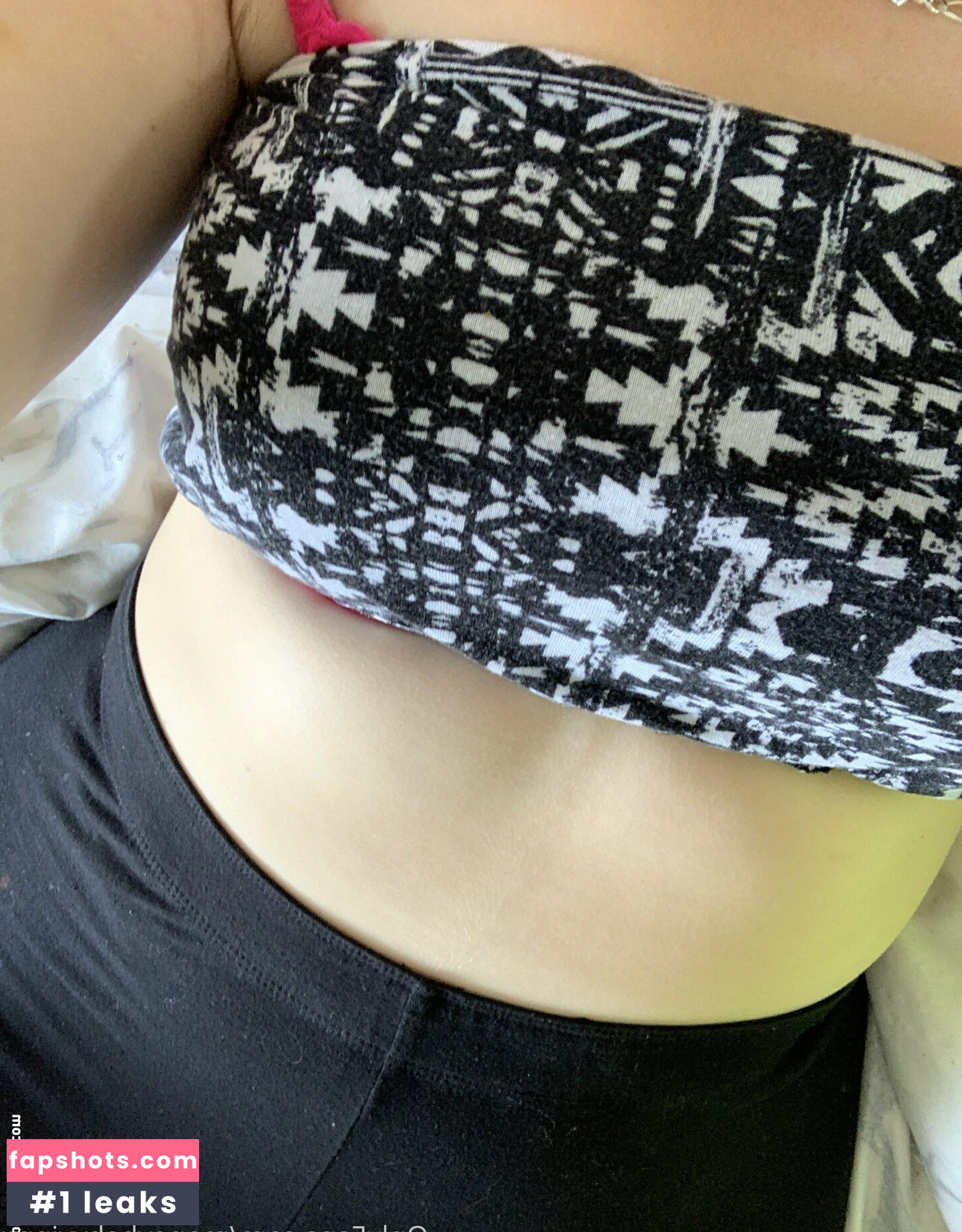 moneybabyvinny nude babe gallery