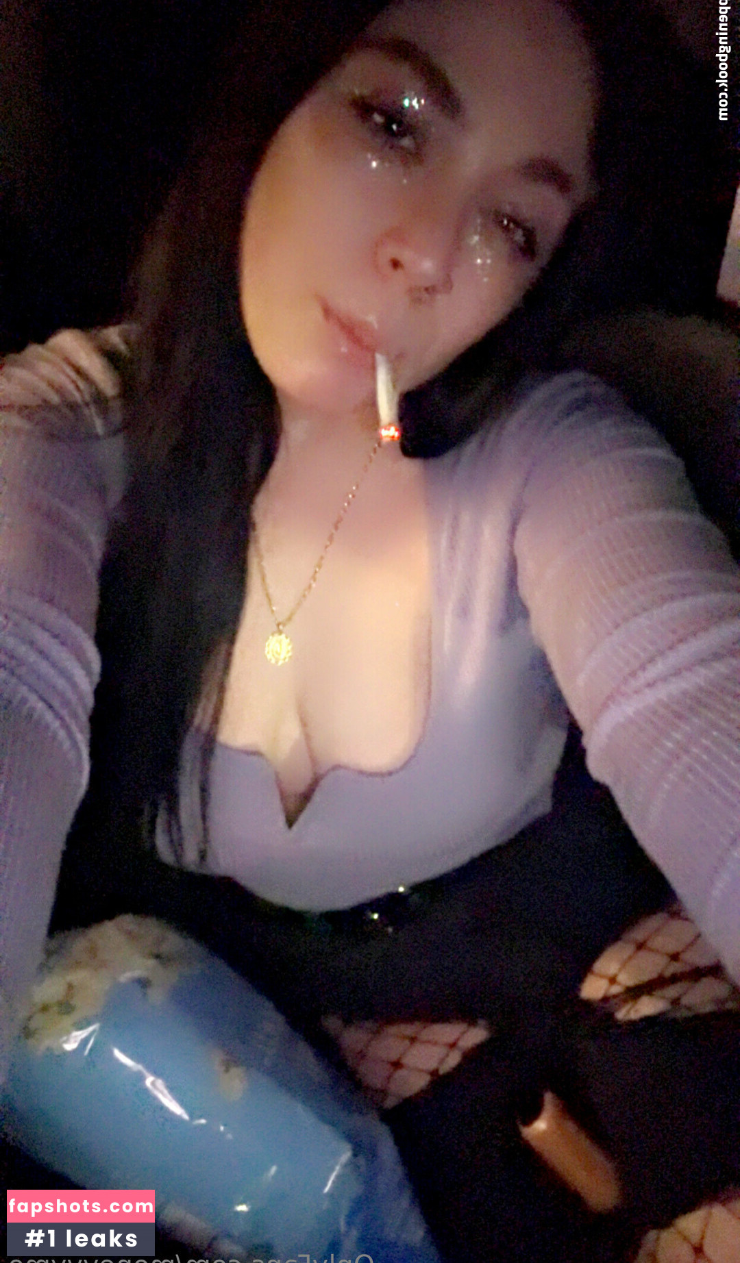 moneyyymo nude babe gallery