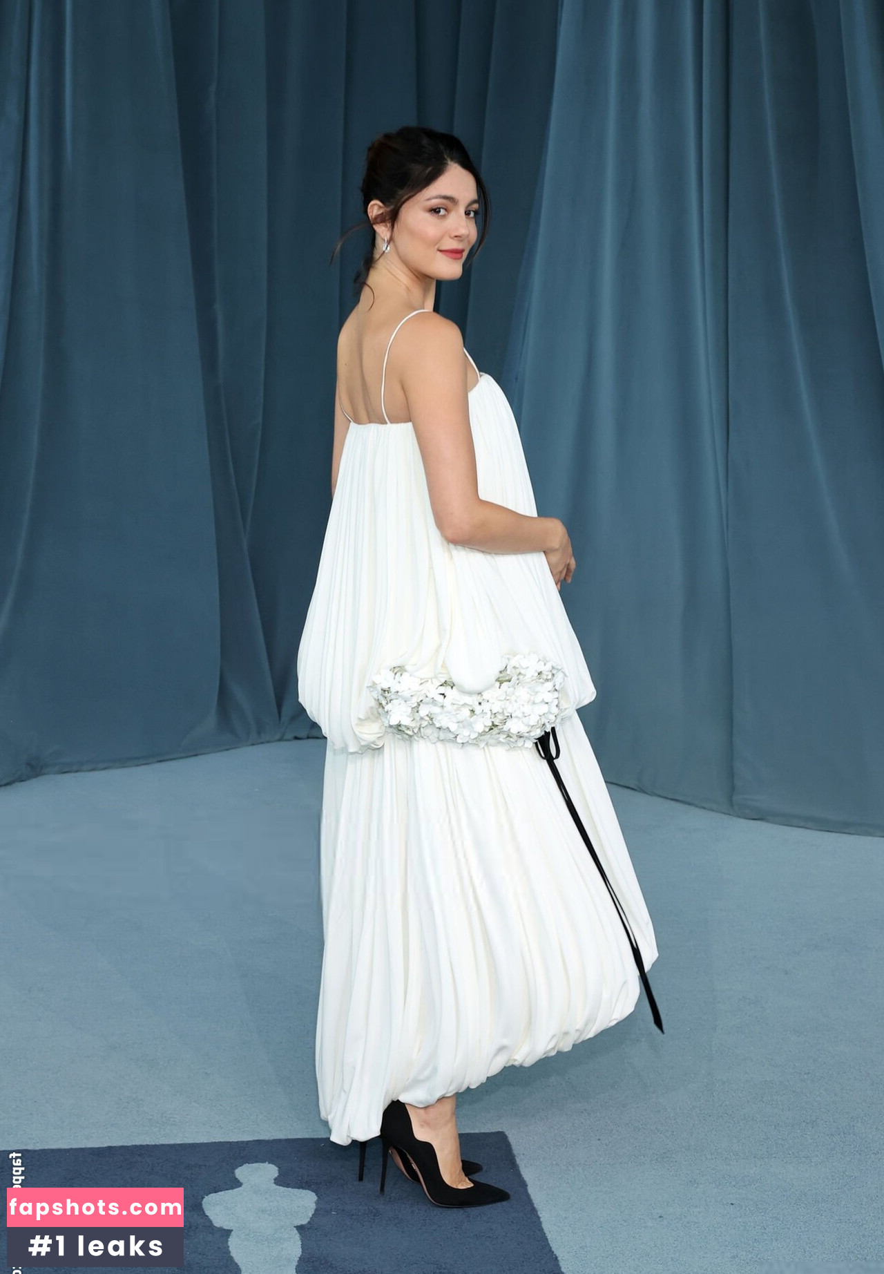 Monica Barbaro gallery photo #12