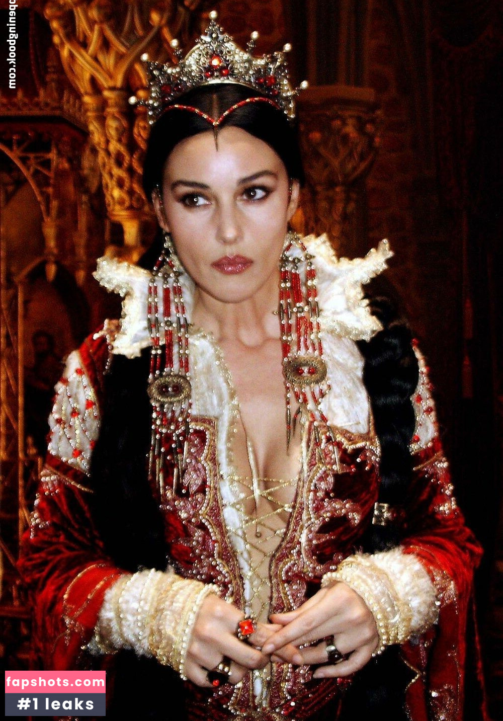 Monica Bellucci Nahé úniky fotek pouze od fanoušků #129 - Fapshots
