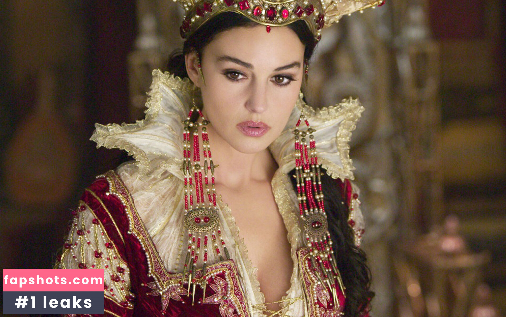 Monica Bellucci Nahé úniky fotek pouze od fanoušků #132 - Fapshots