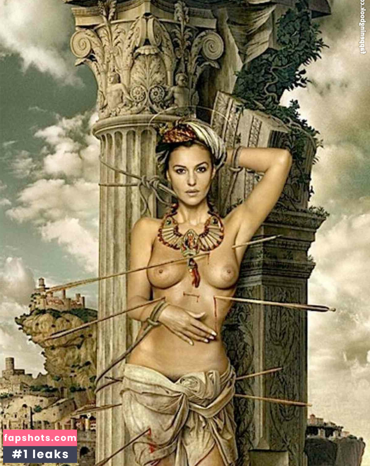 Monica Bellucci Nahé úniky fotek pouze od fanoušků #171 - Fapshots