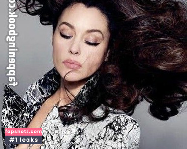Monica Bellucci Nahé úniky fotek pouze od fanoušků #190 - Fapshots