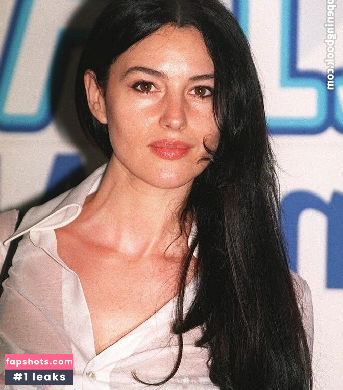 Monica Bellucci Nahé úniky fotek pouze od fanoušků #211 - Fapshots