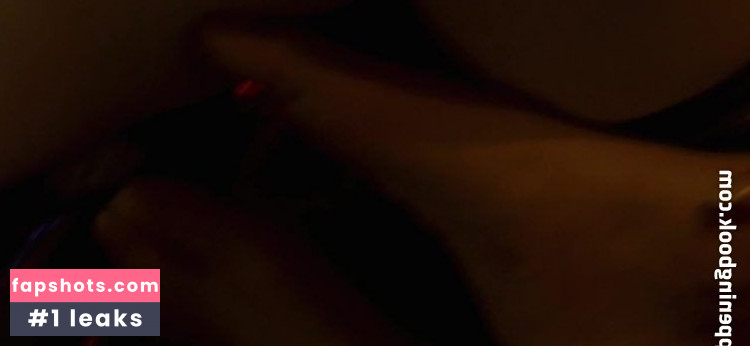 Monica Bellucci Nahé úniky fotek pouze od fanoušků #250 - Fapshots