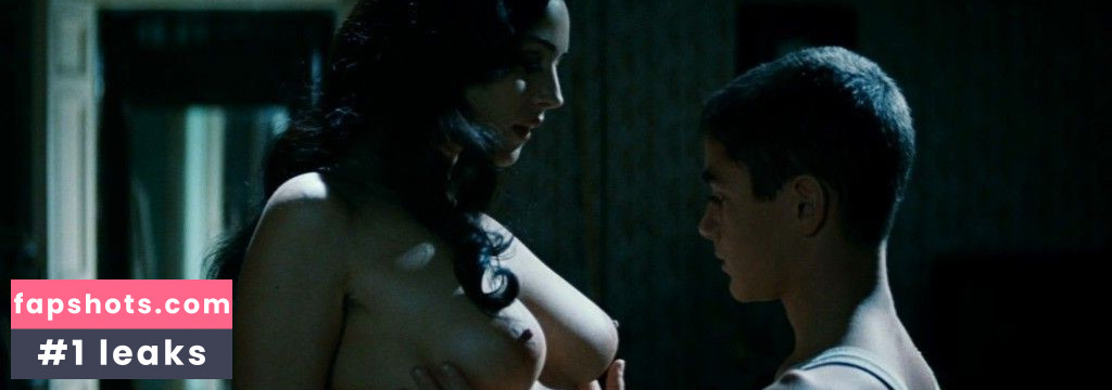 Monica Bellucci Nahé úniky fotek pouze od fanoušků #252 - Fapshots