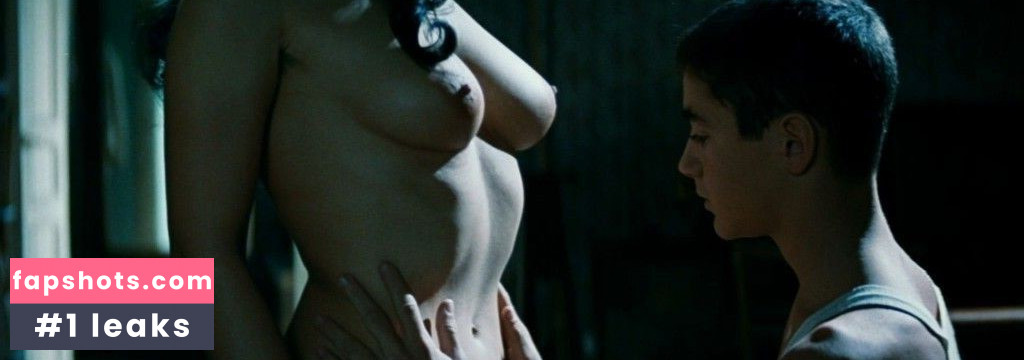 Monica Bellucci Nahé úniky fotek pouze od fanoušků #253 - Fapshots