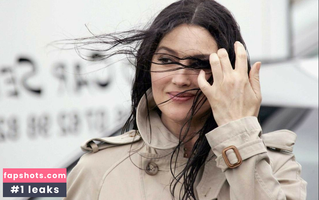 Monica Bellucci Nahé úniky fotek pouze od fanoušků #29 - Fapshots