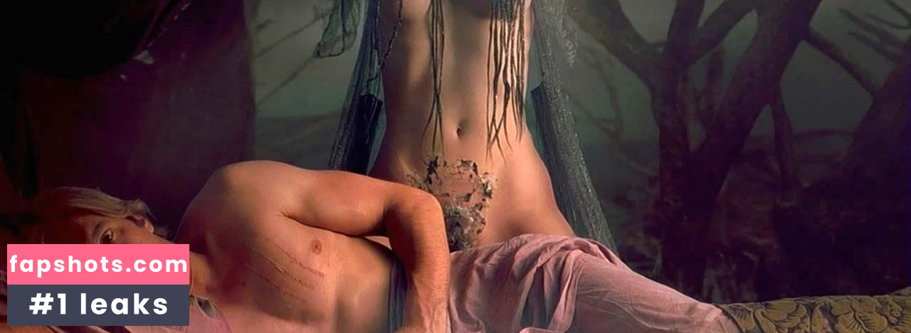 Monica Bellucci Nahé úniky fotek pouze od fanoušků #289 - Fapshots