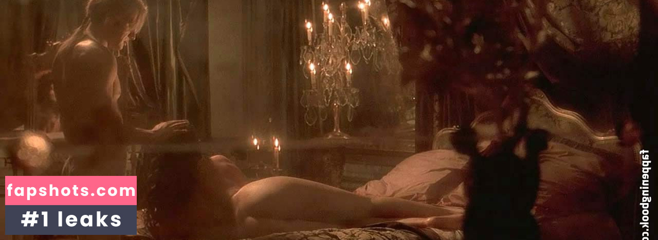 Monica Bellucci Nahé úniky fotek pouze od fanoušků #291 - Fapshots