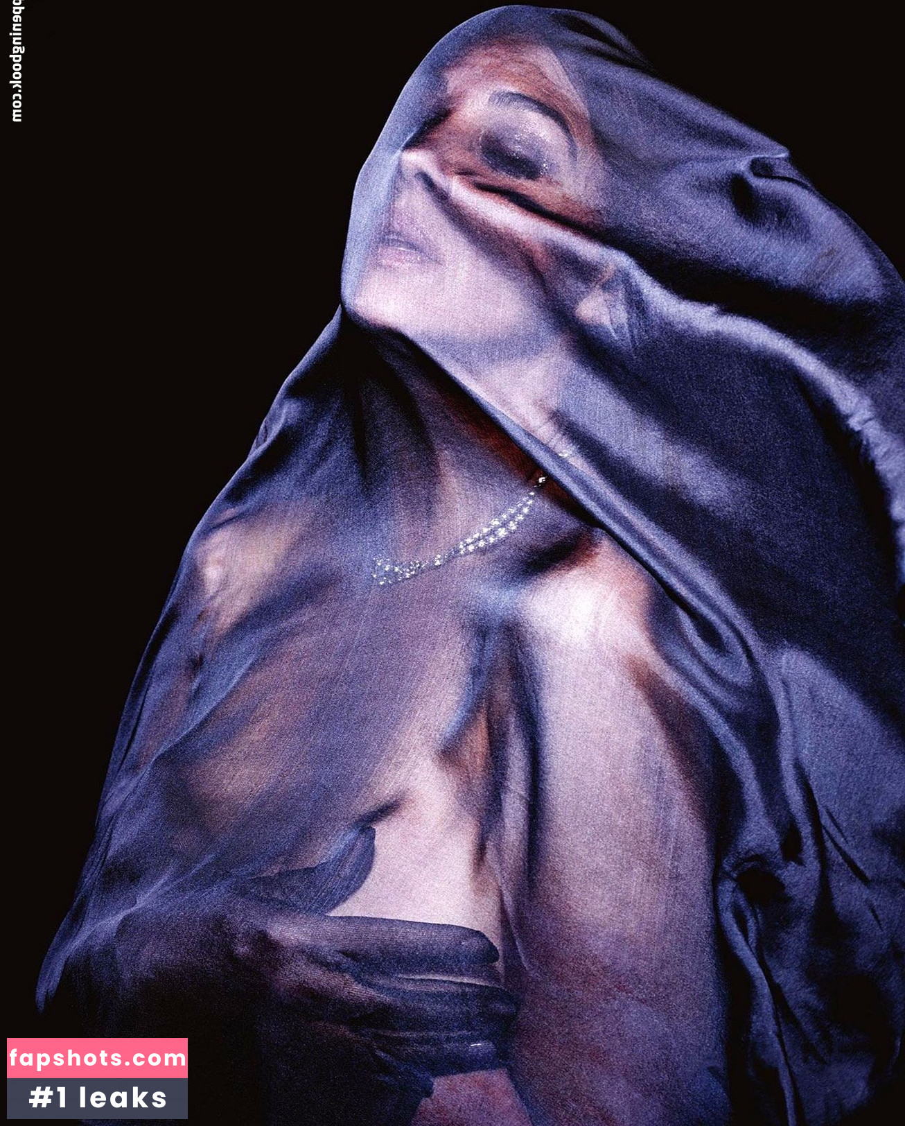 Monica Bellucci Filtración Desnuda OnlyFans Foto #325 - Fapshots