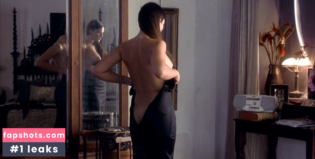Monica Bellucci Filtración Desnuda OnlyFans Foto #332 - Fapshots