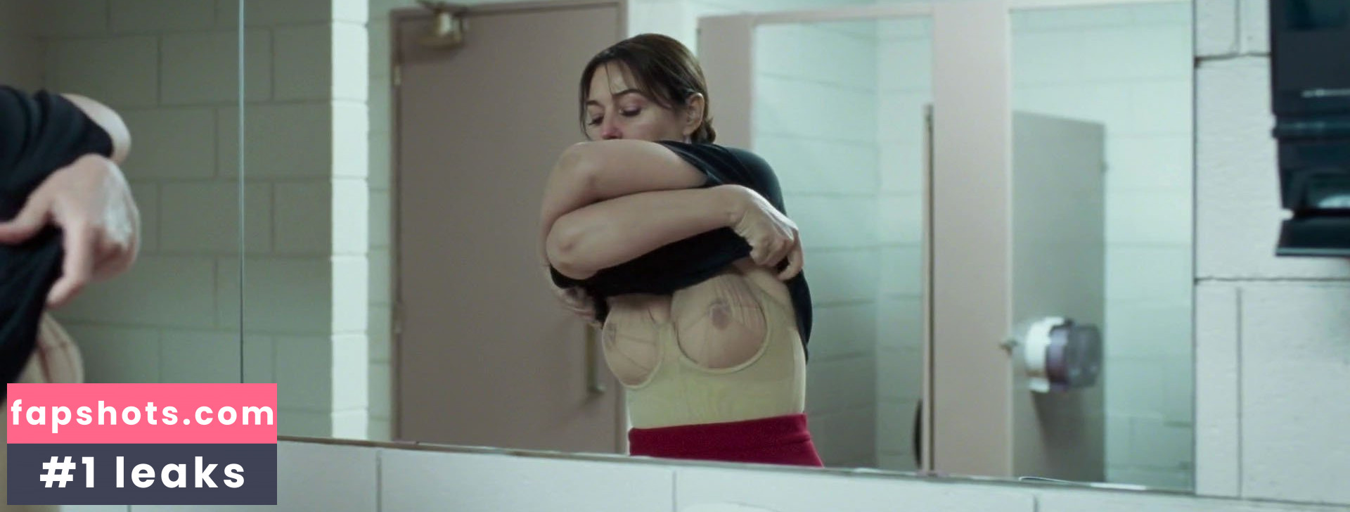 Monica Bellucci Filtración Desnuda OnlyFans Foto #334 - Fapshots