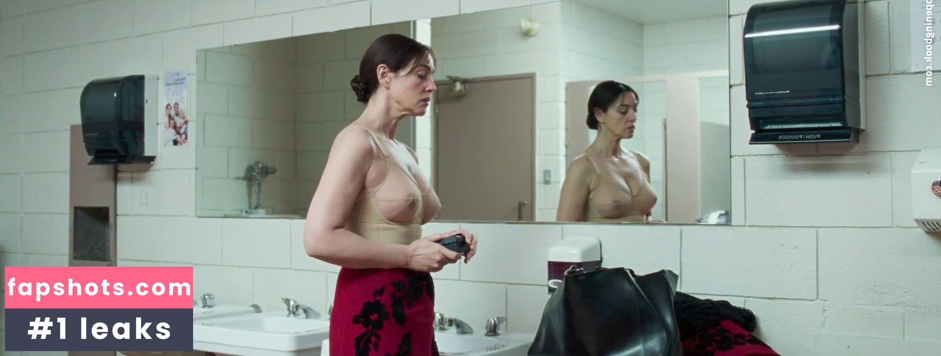 Monica Bellucci Filtración Desnuda OnlyFans Foto #337 - Fapshots