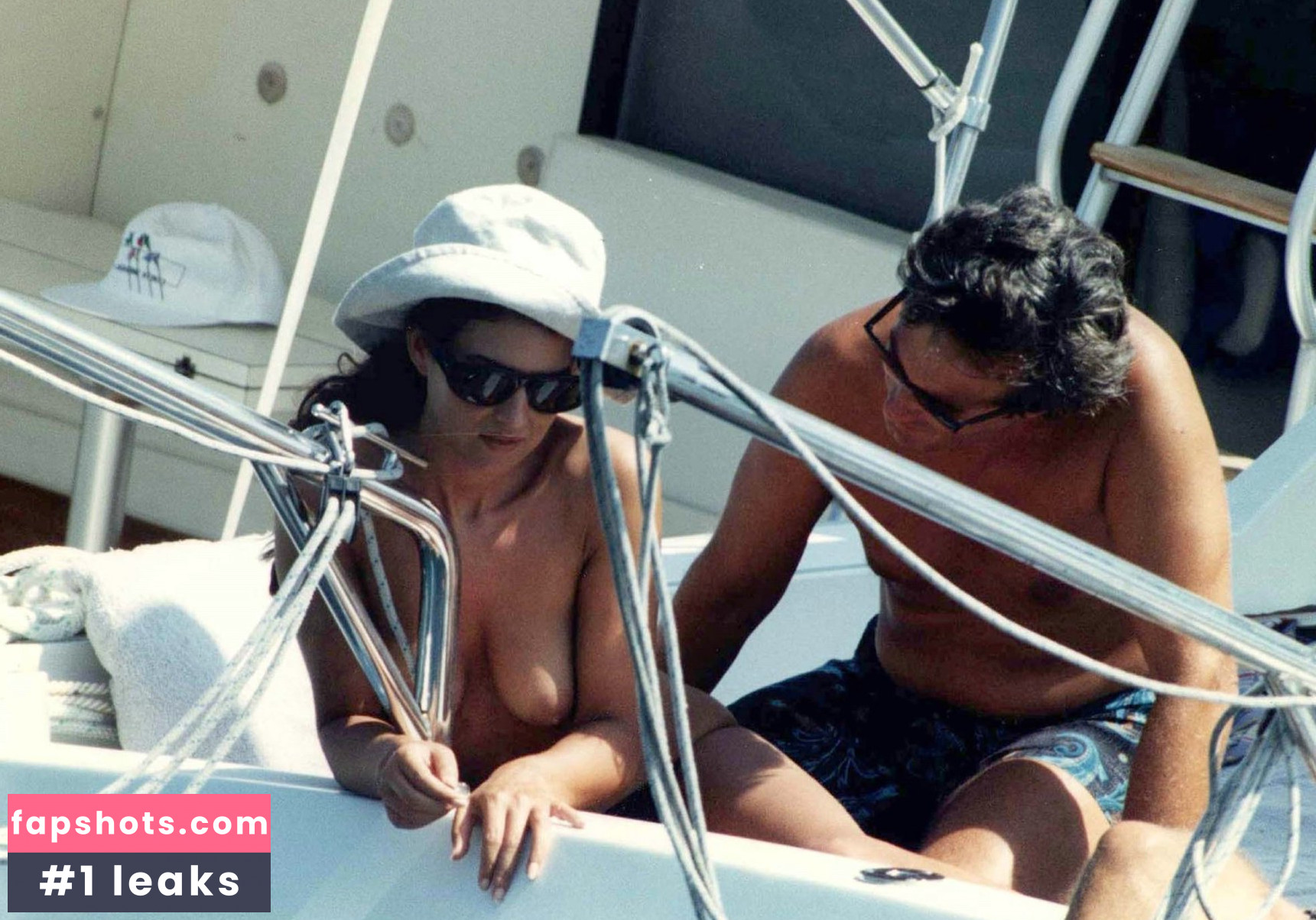 Monica Bellucci Nahé úniky fotek pouze od fanoušků #422 - Fapshots