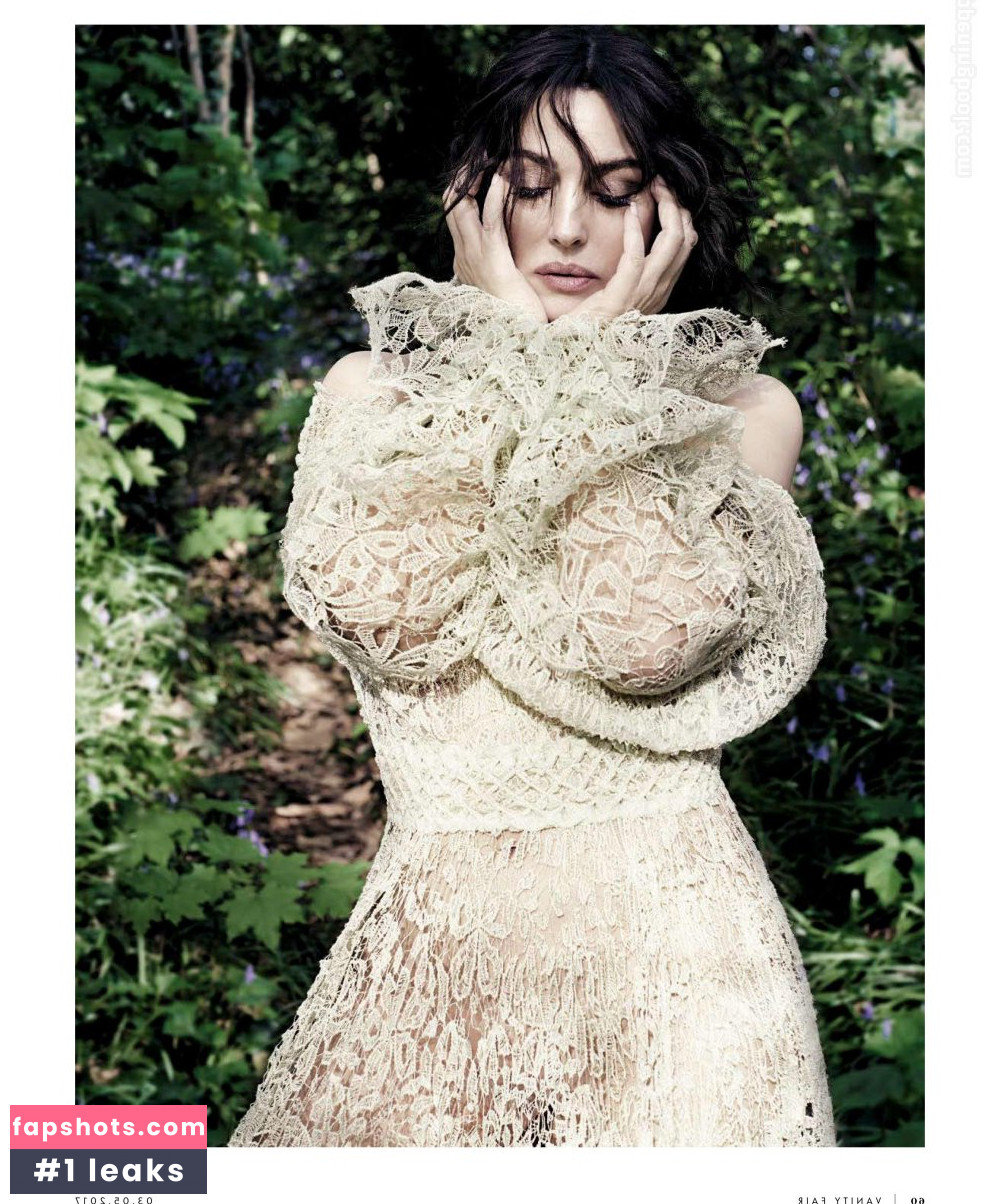 Monica Bellucci Nahé úniky fotek pouze od fanoušků #456 - Fapshots