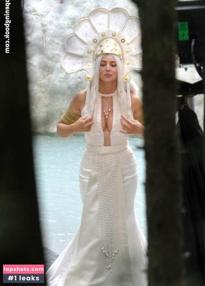 Monica Bellucci Nahé úniky fotek pouze od fanoušků #56 - Fapshots