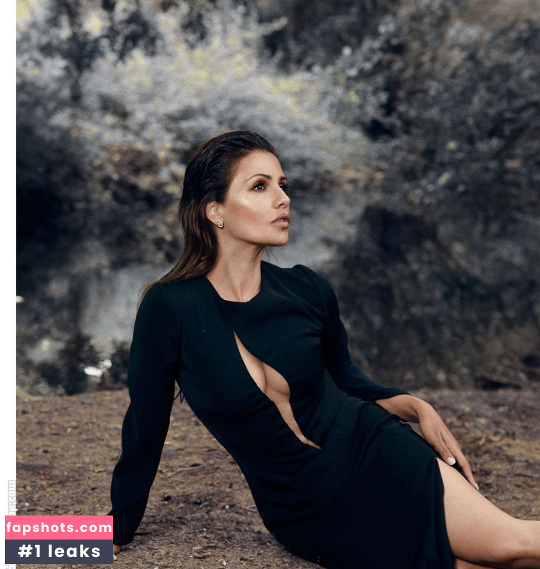 Monica Cruz gallery photo #42