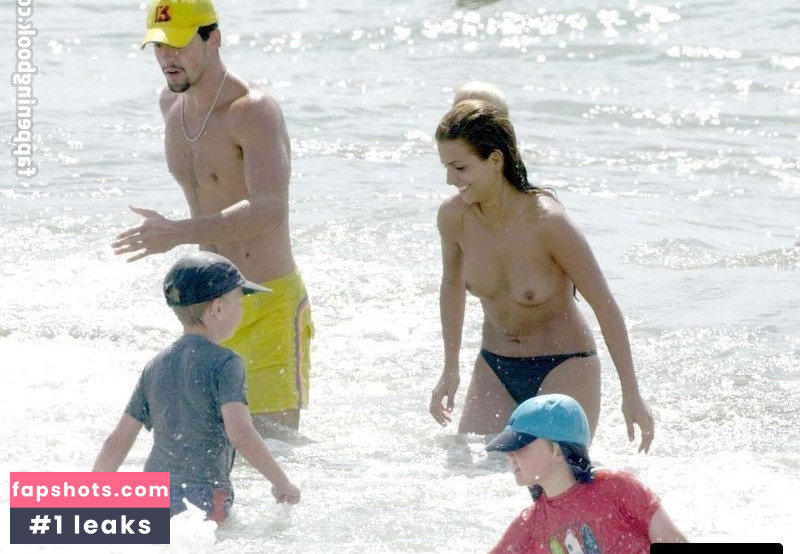 Monica Cruz gallery photo #51