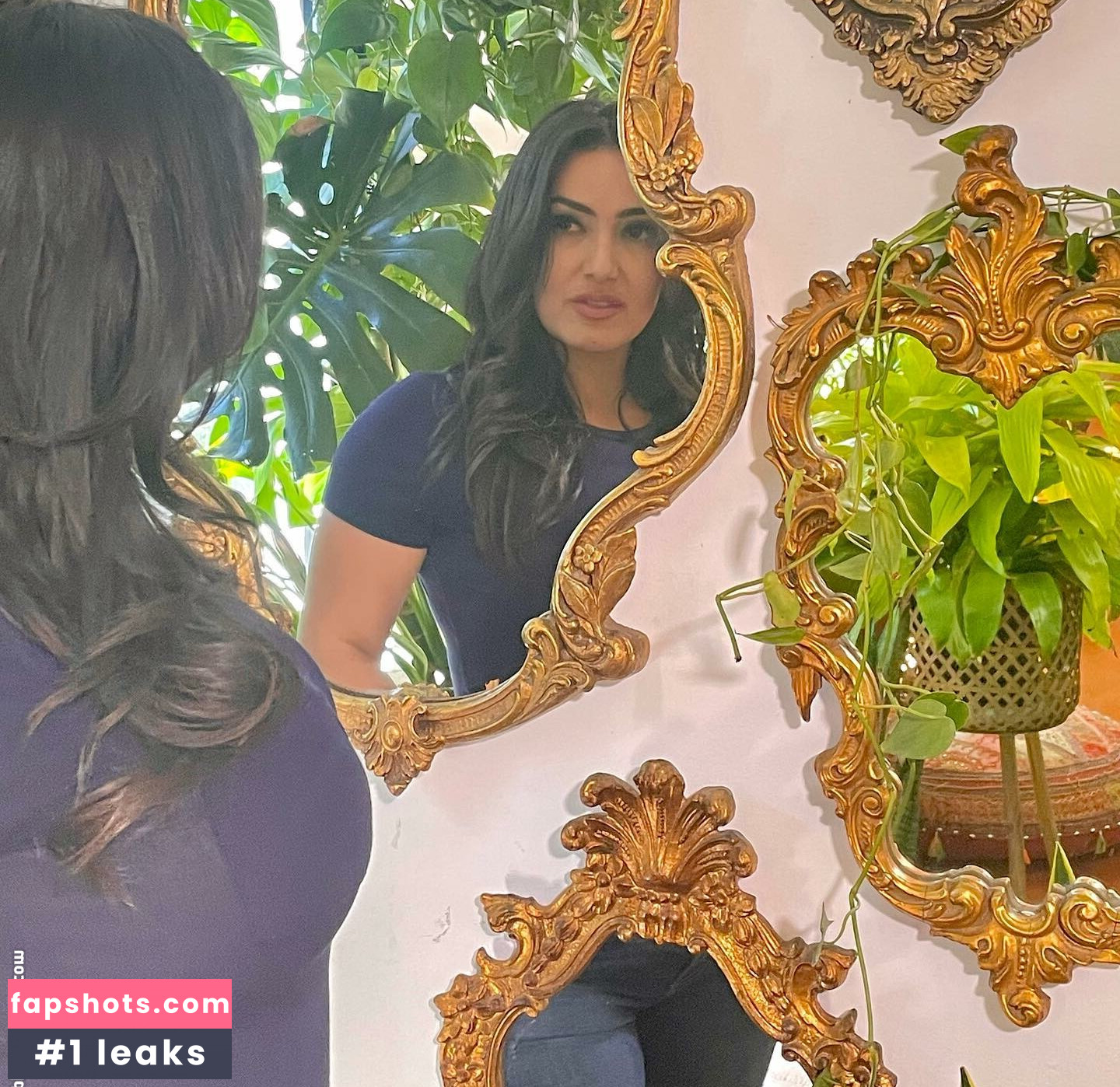 Monica G gallery photo #7