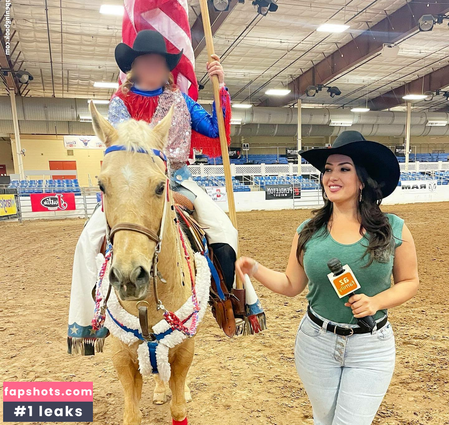 Monica Garcia gallery photo #12