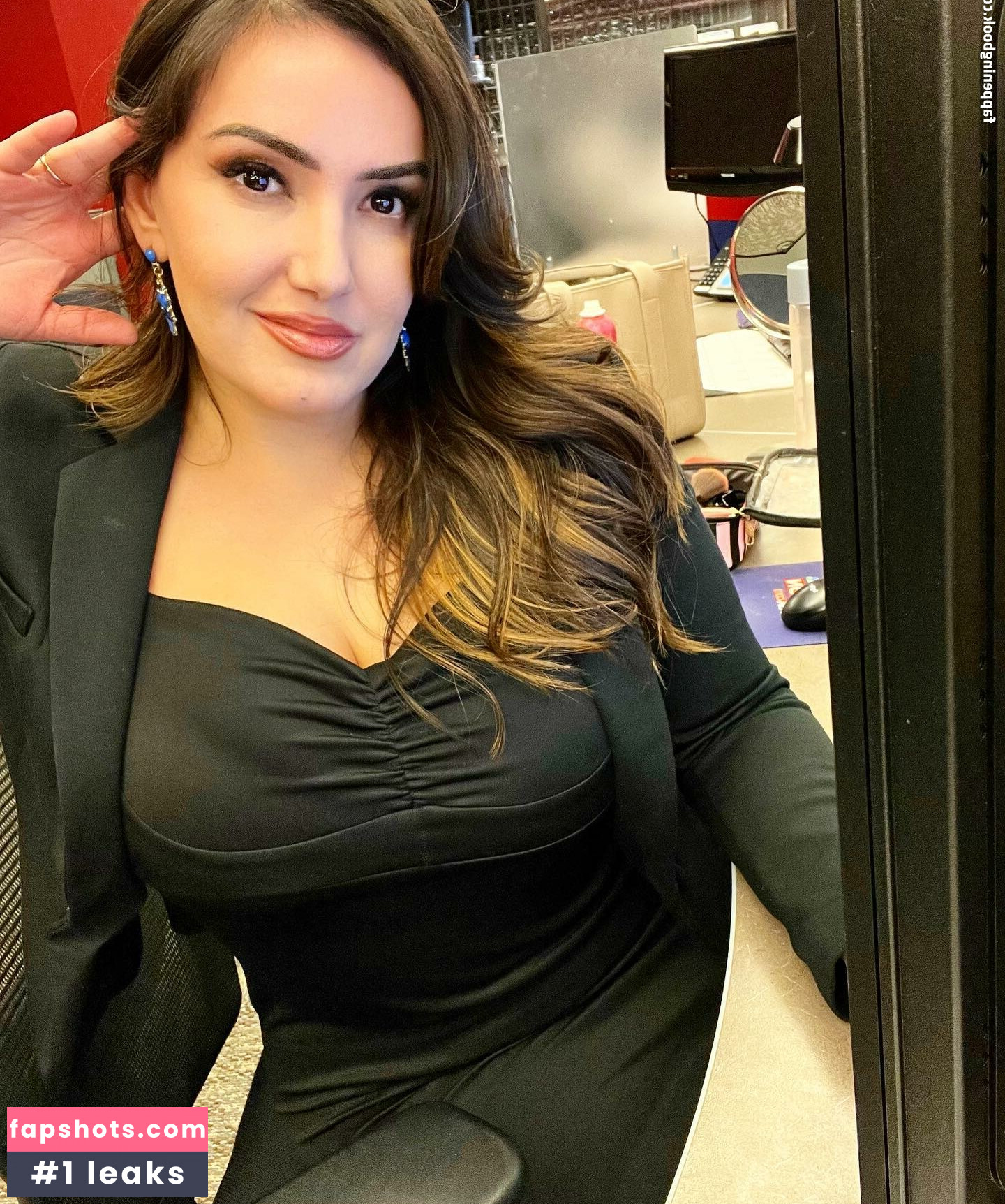 Monica Garcia gallery photo #32