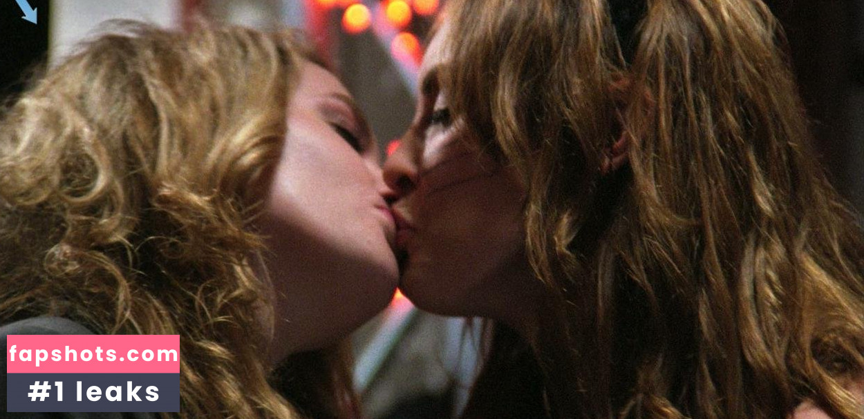 Monica Keena Nahé úniky fotek pouze od fanoušků #16 - Fapshots