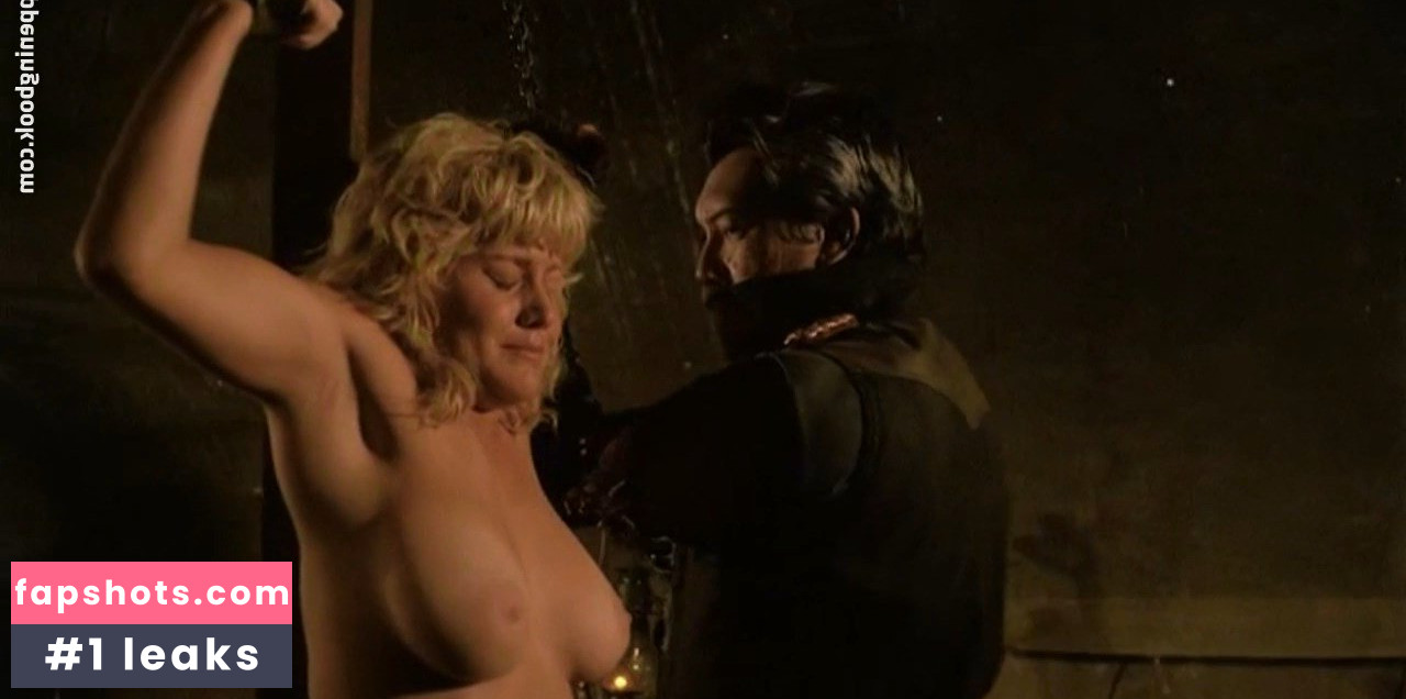 Monica Leigh gallery photo #146