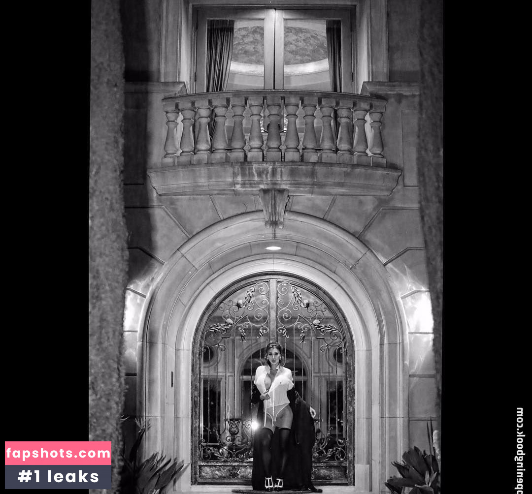 Monica Monroe gallery photo #56