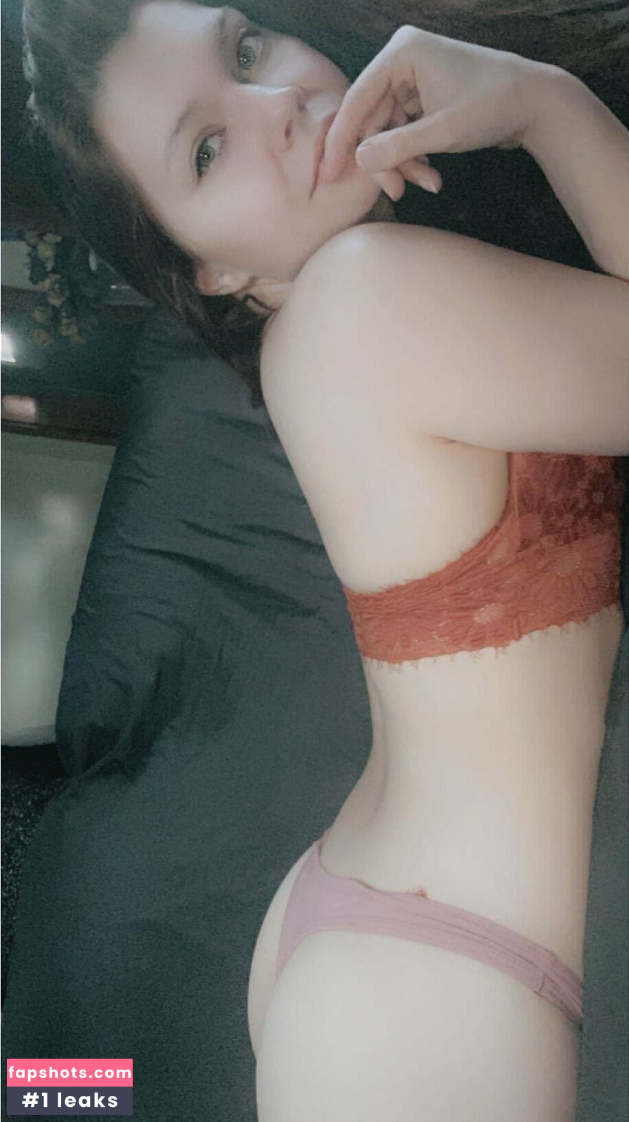 monicajordan gallery photo #20