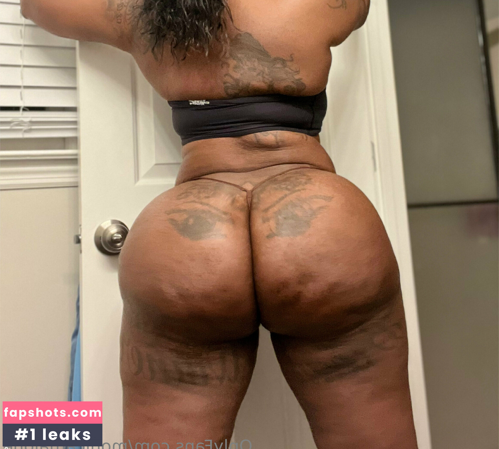 monicamalone gallery photo #2