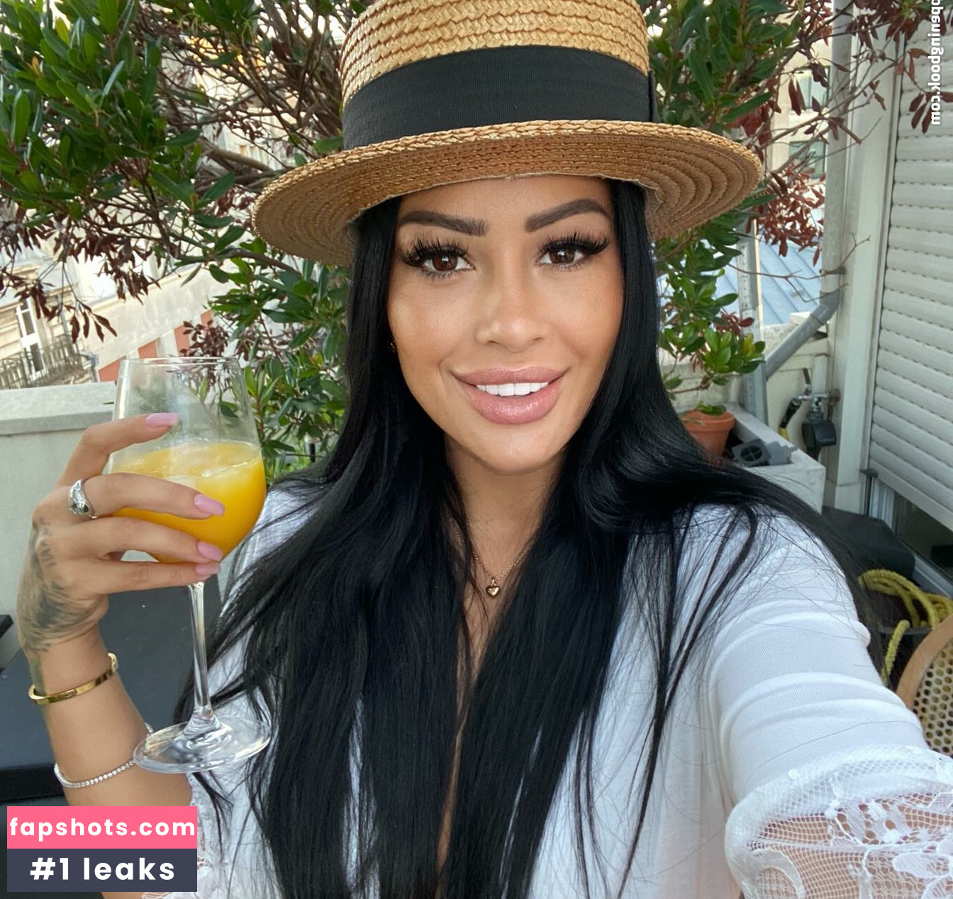 monicasuarez Nude Leaks OnlyFans Photos #17 - Fapshots