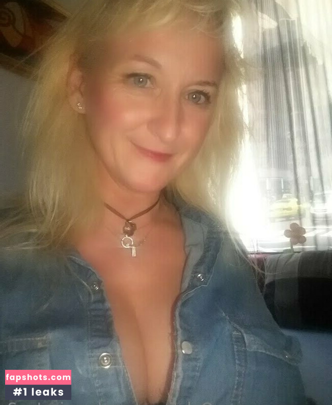 monicutex2 gallery photo #20