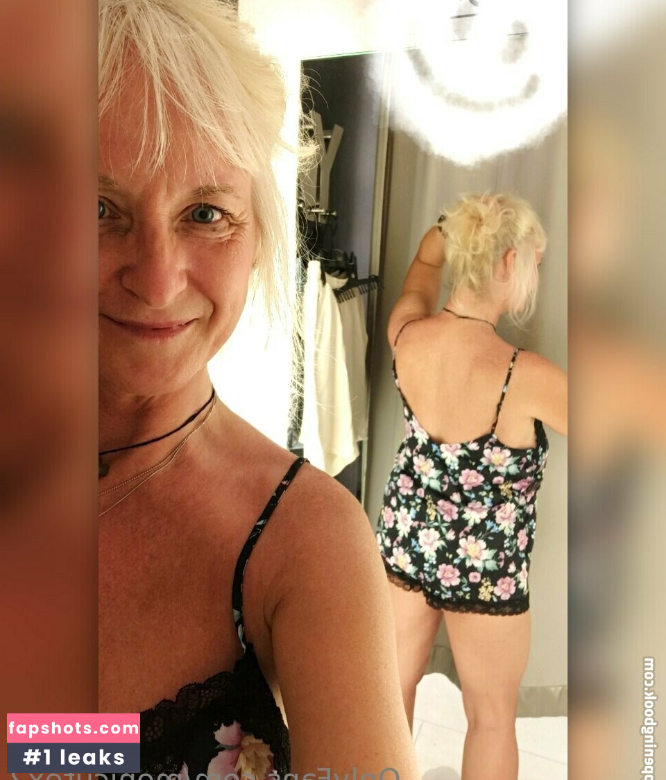 monicutex2 gallery photo #23