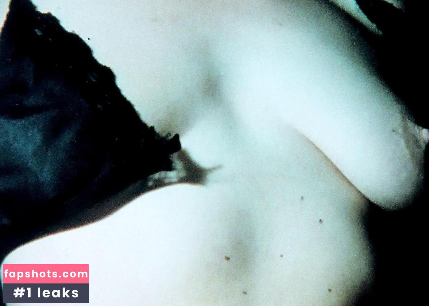 Monika M. gallery photo #4