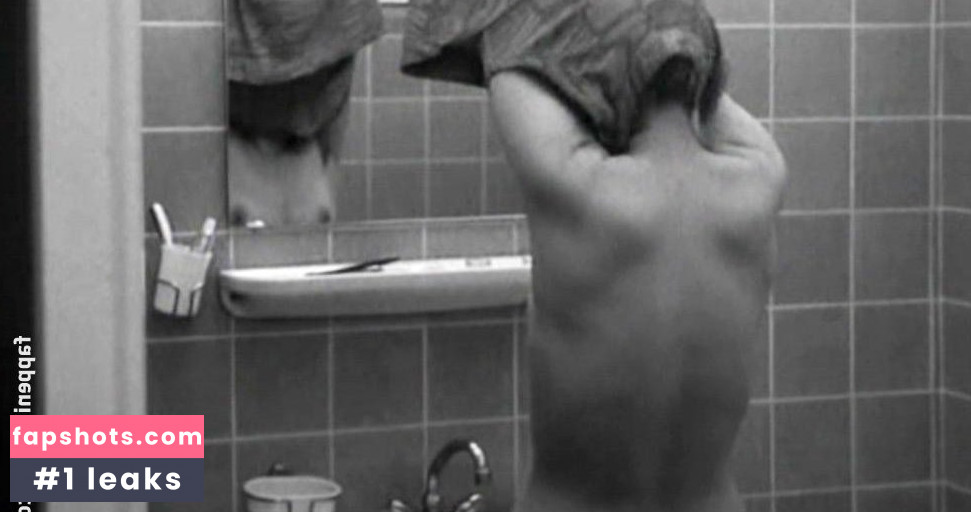 Monika Zinnenberg gallery photo #3