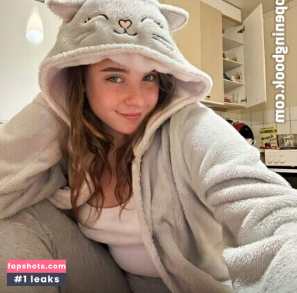 monikastray gallery photo #36