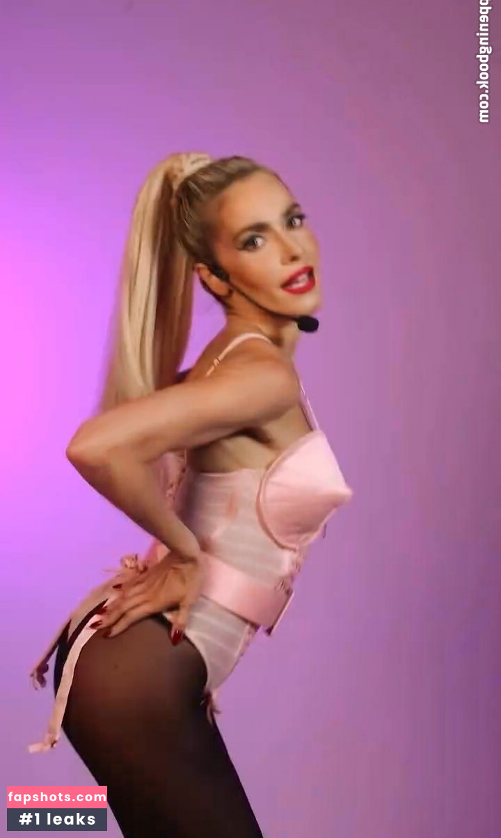 Monique Alfradique gallery photo #13