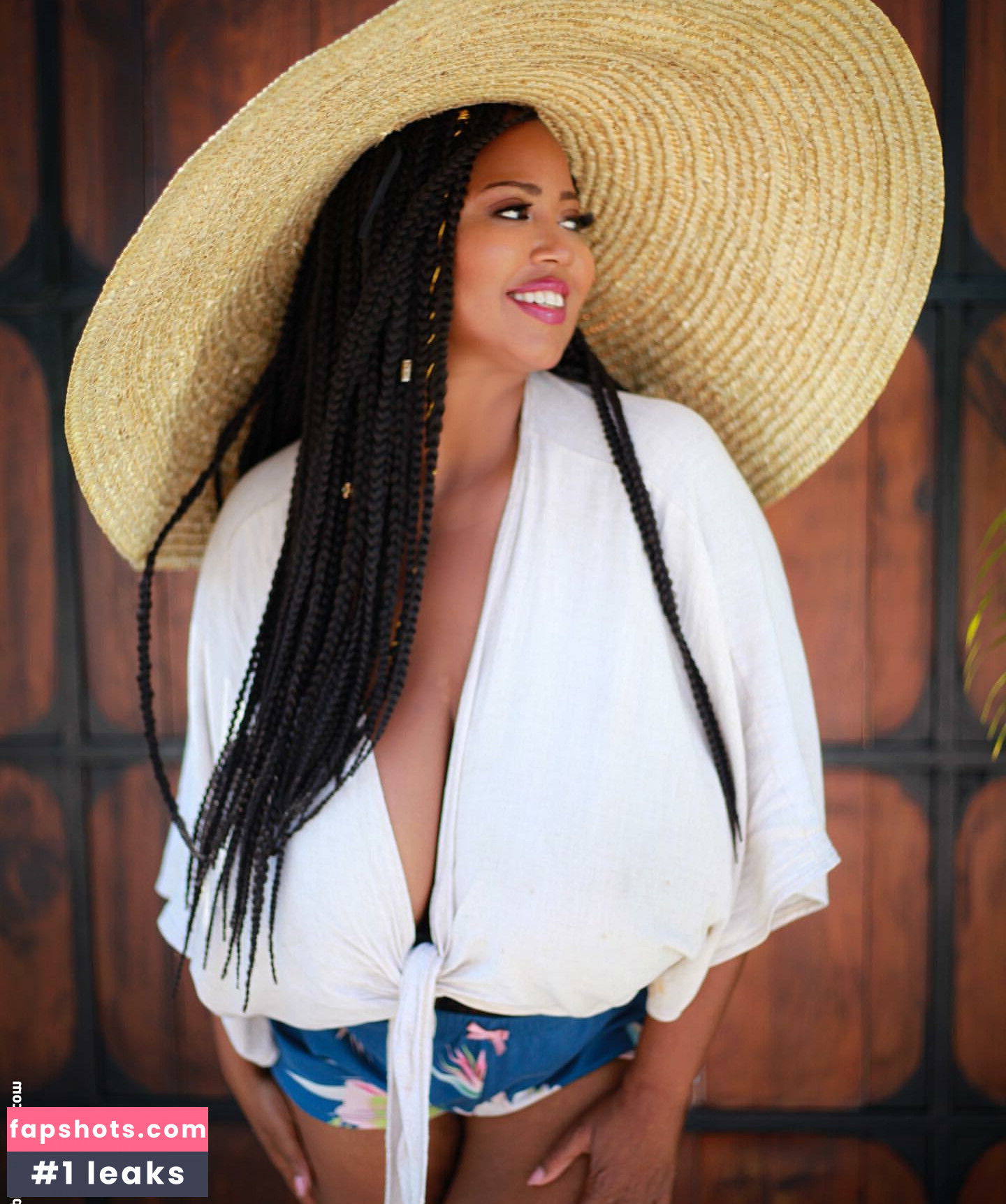 Monique Cooper Nude Leaks OnlyFans Photos #15 - LeakJerk