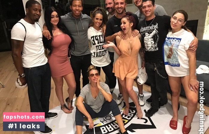 moniquealexande gallery photo #9